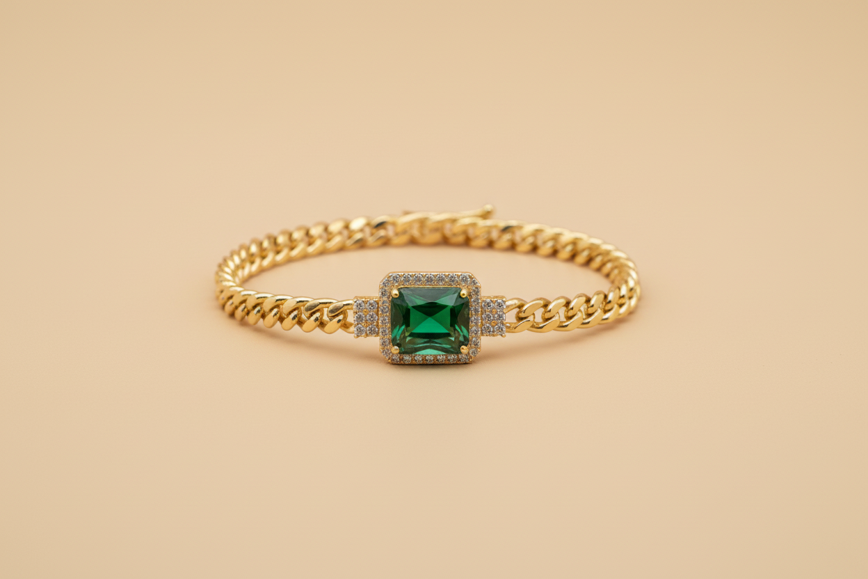 Emerald bracelet