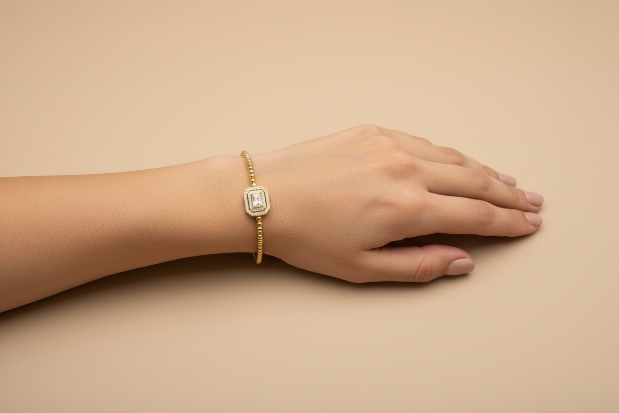 bead chain with the single crystal